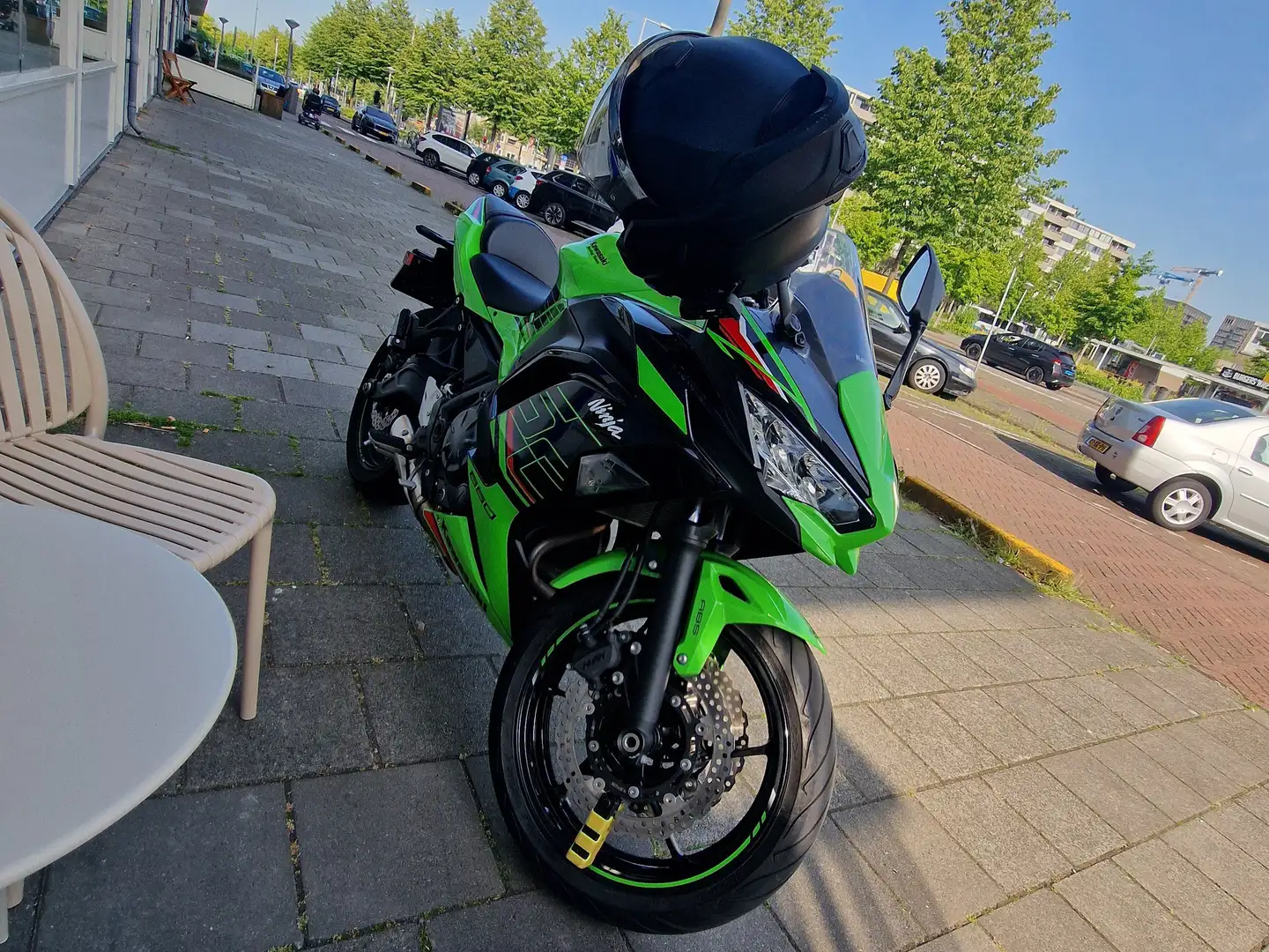 Kawasaki Ninja 650 KRT Groen - 2