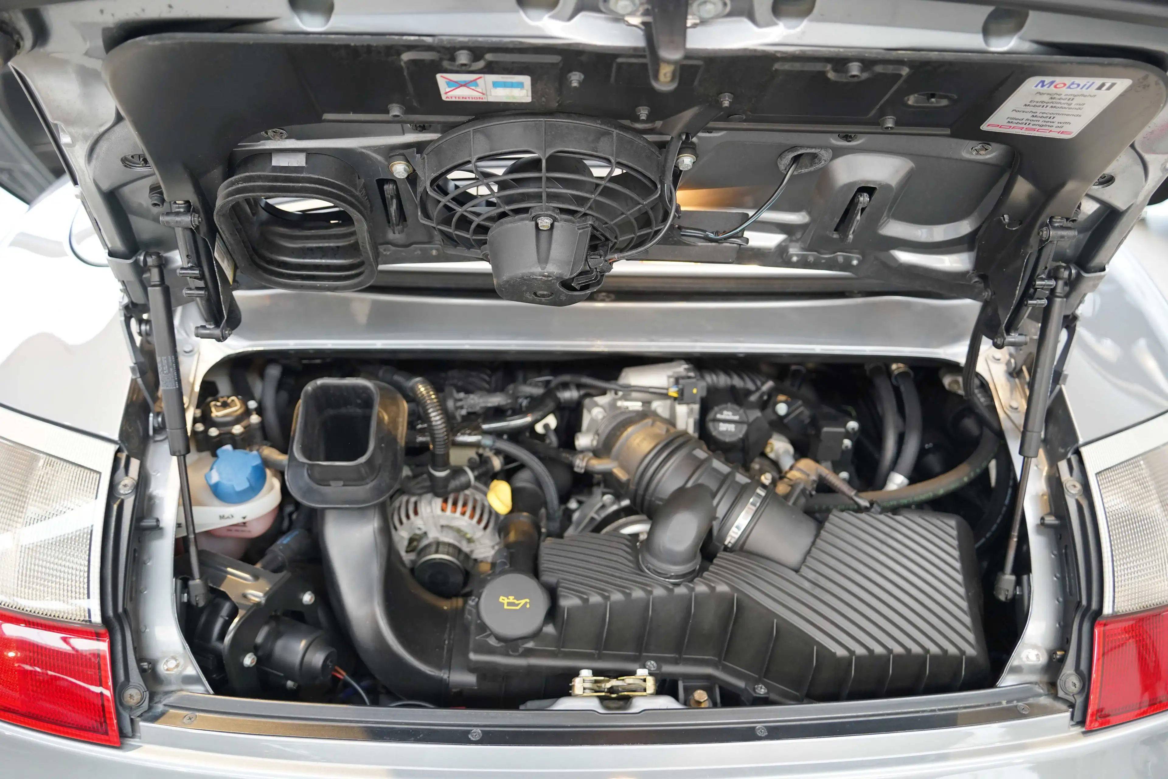 Porsche 996 C4S CABRIOLET 3.6L — photo 9