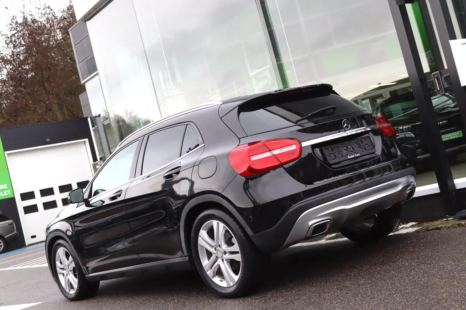 Mercedes-Benz GLA 200 i PACK SPORT 156CV GPS CAMERA JANTES 18 Negro - 2