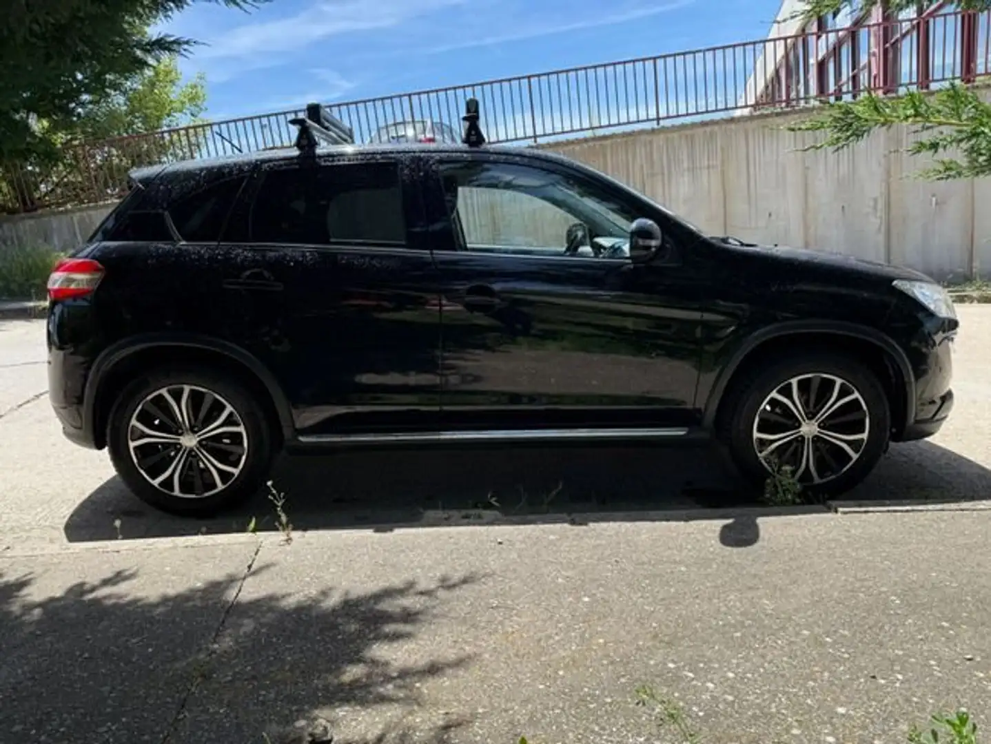 Peugeot 4008 1.8 HDI 4x4 Negro - 2