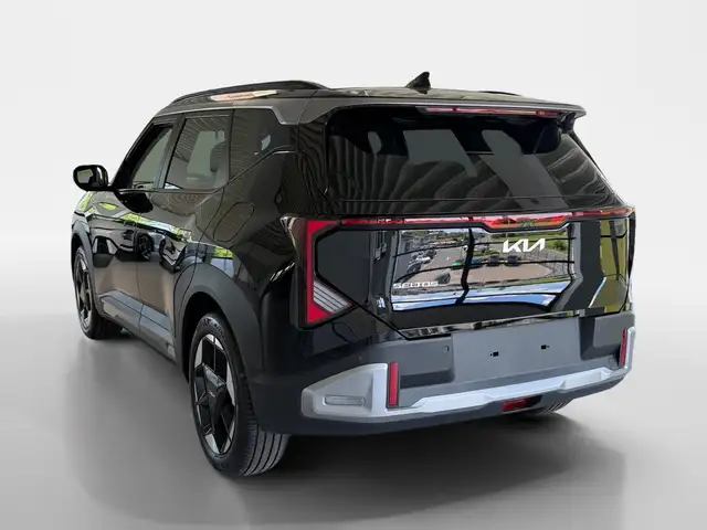 Kia Seltos view 4