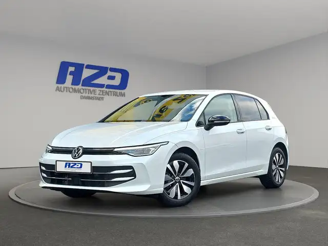 Volkswagen Golf 8 2.0 TDI GOAL DSG AHK NAVI ACC R KAM 3Z KLIMA