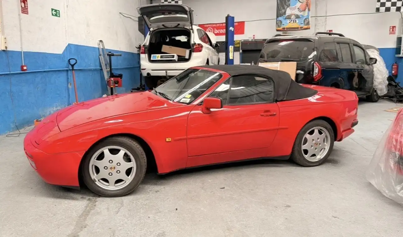 Porsche 944 3.0 Cabrio S2, foto 4