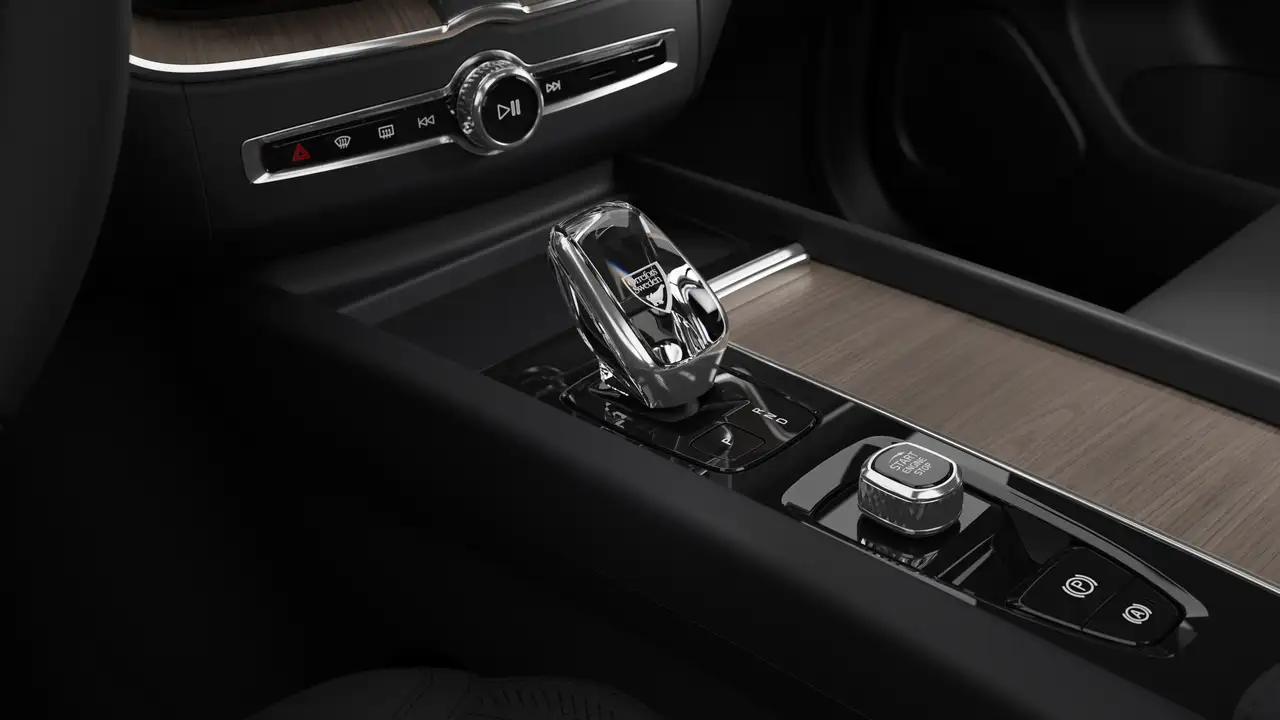 Volvo XC60 снимка Volvo XC60