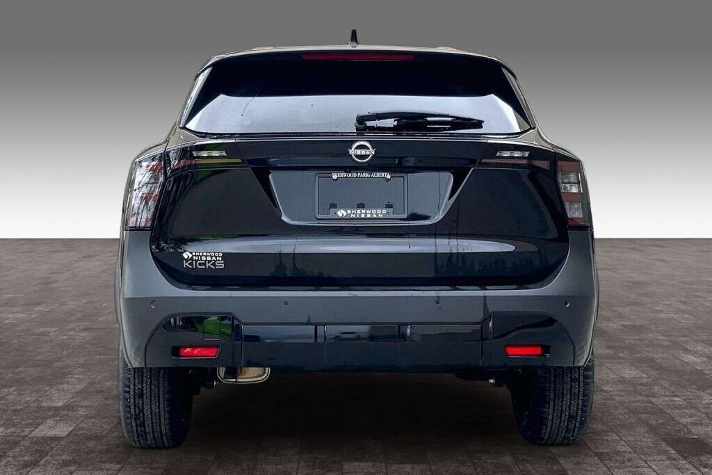 2025 Nissan Kicks SV — снимка 1