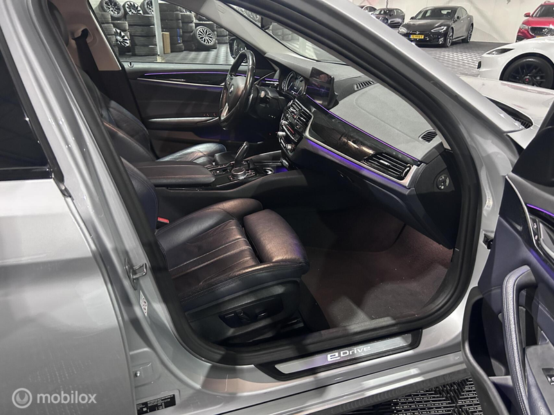 BMW 530 5-serie 530e iPerformance Executive — photo 14