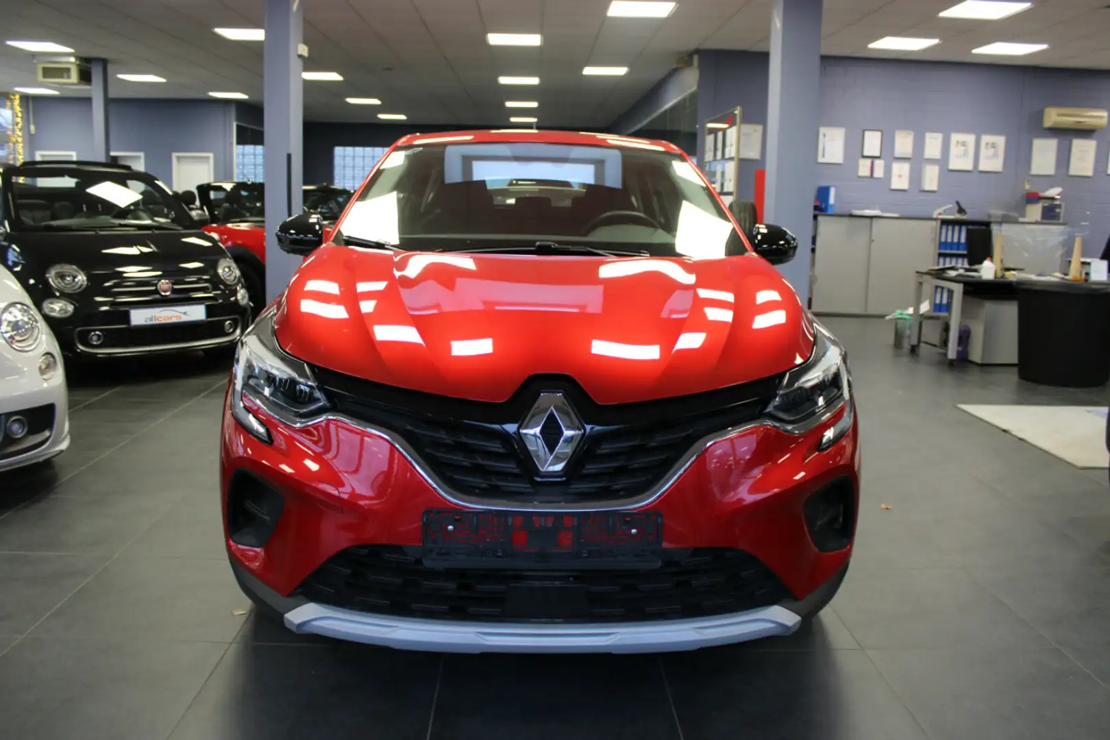 Renault Captur TCeMild Hybrid 140 GPF EQUILIBRE Rot - 2