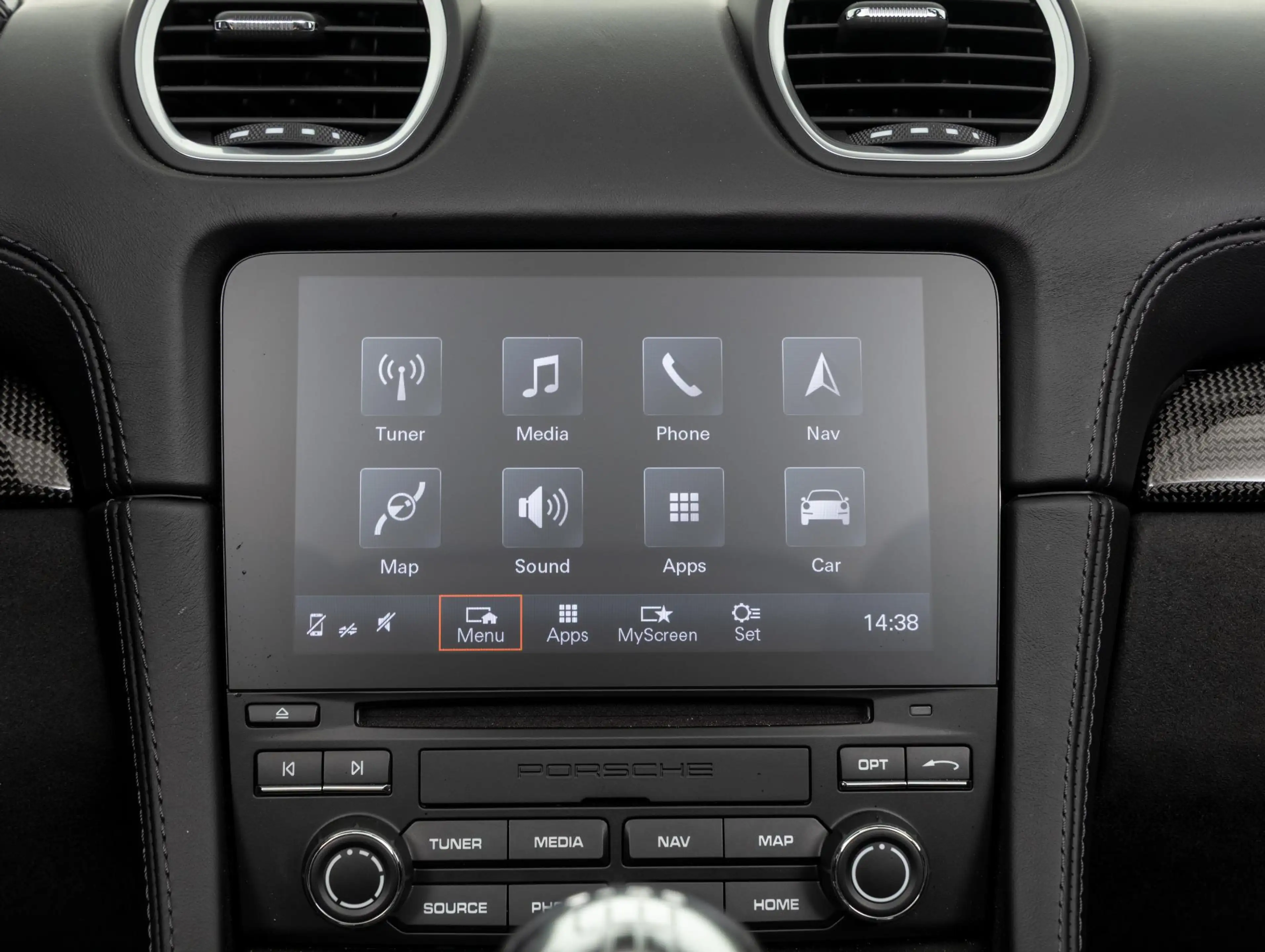 Porsche 718 Spyder — photo 12
