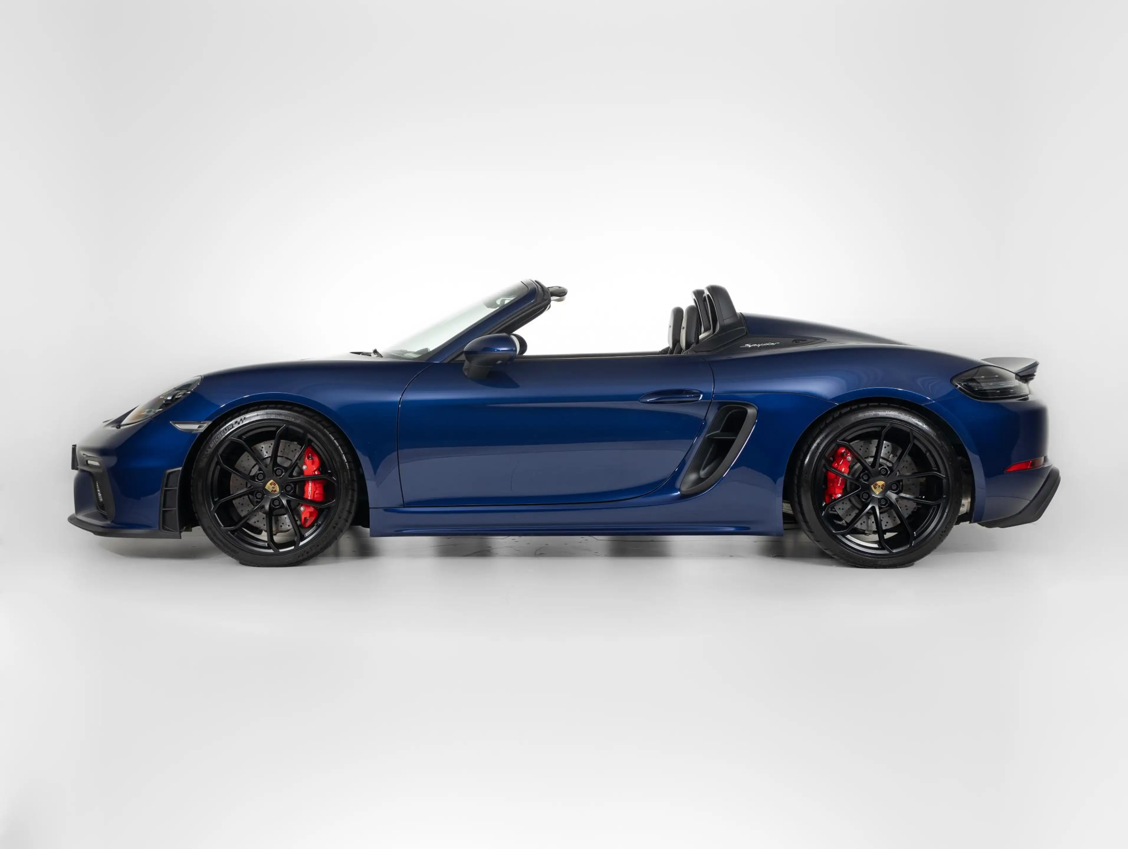 Porsche 718 Spyder — photo 11