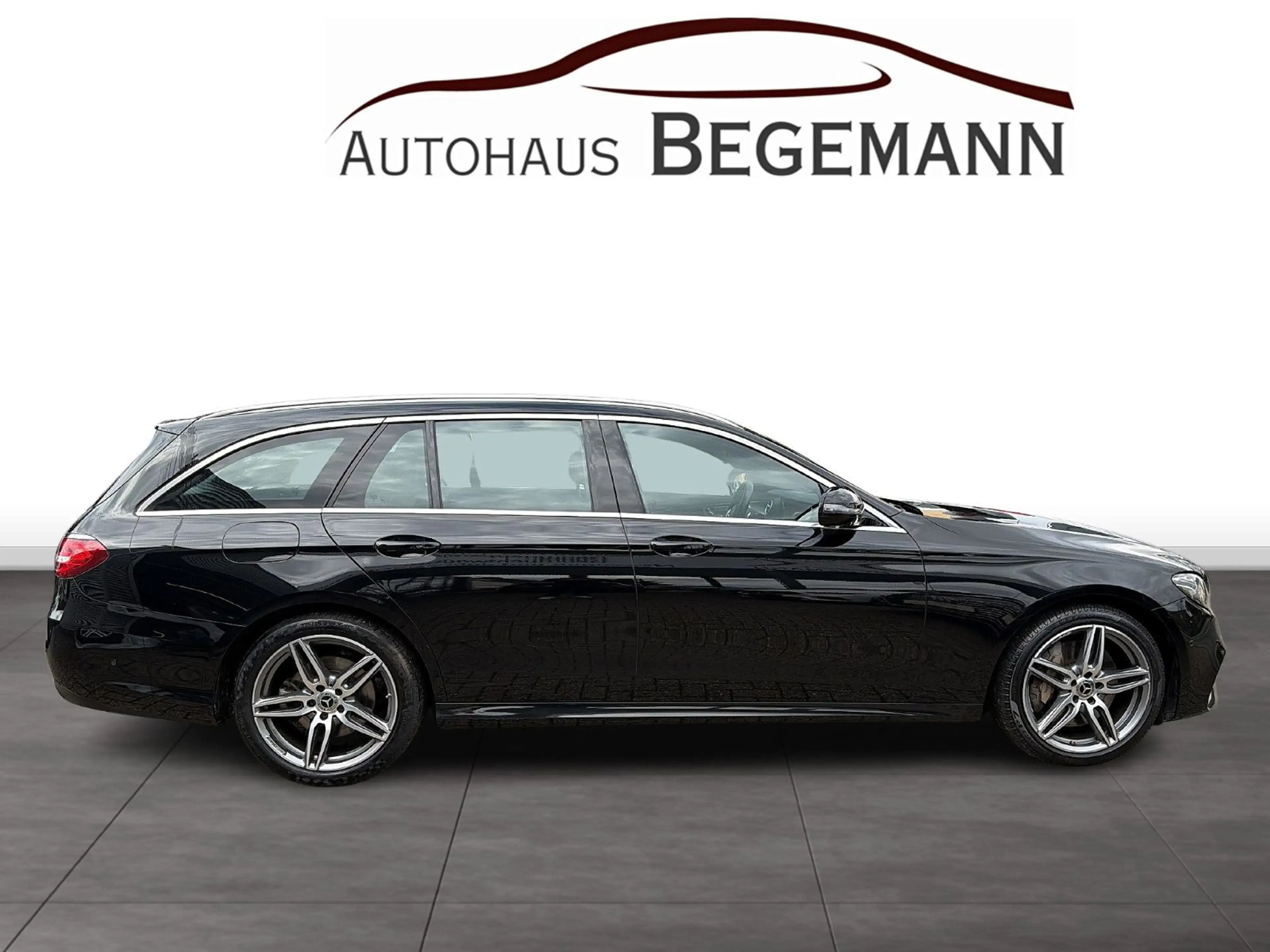 Mercedes-Benz E 400 d 4Matic T-Modell / AMG LINE / 360°/ LEDER — photo 8