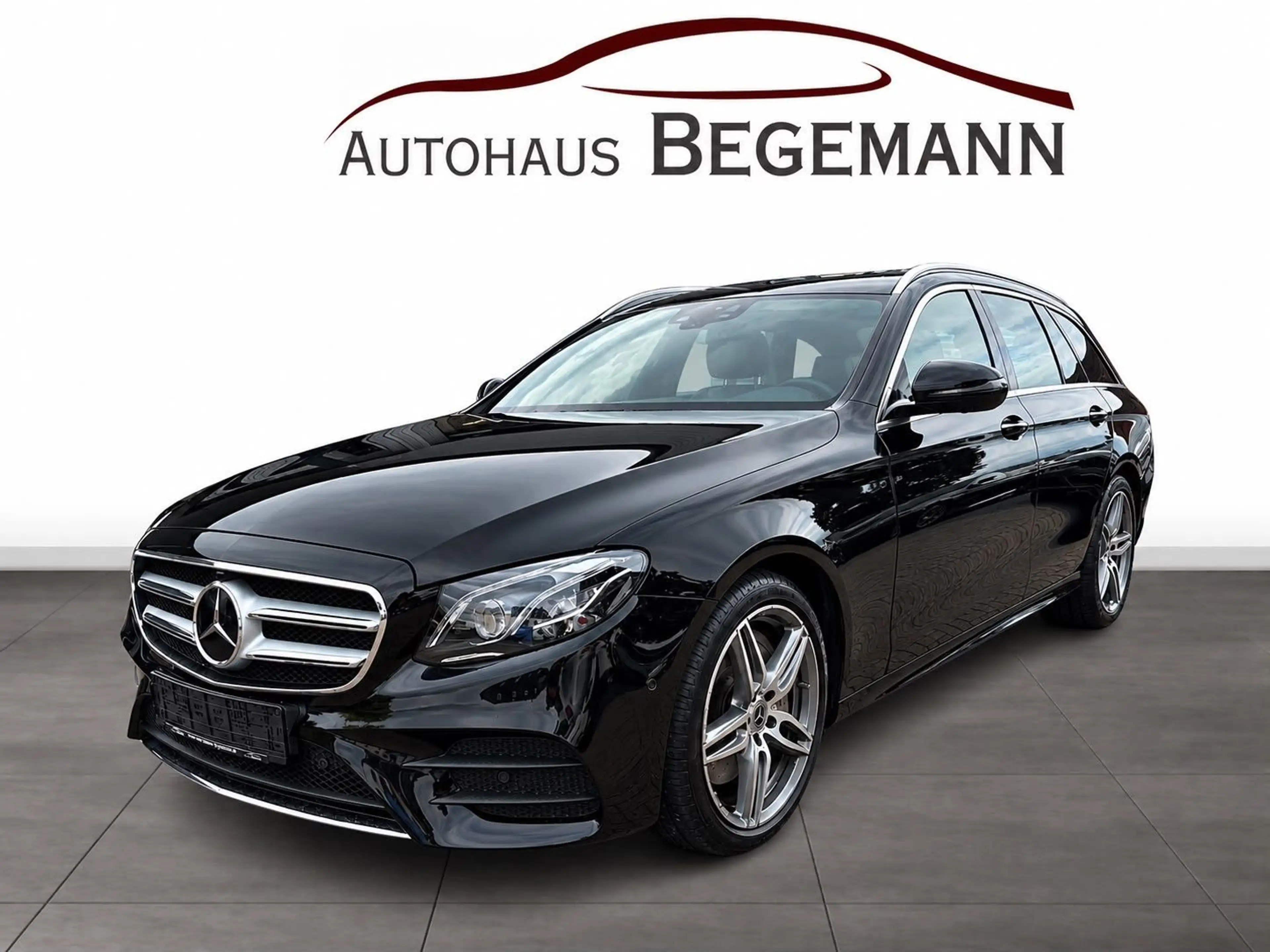 Mercedes-Benz E 400 d 4Matic T-Modell / AMG LINE / 360°/ LEDER