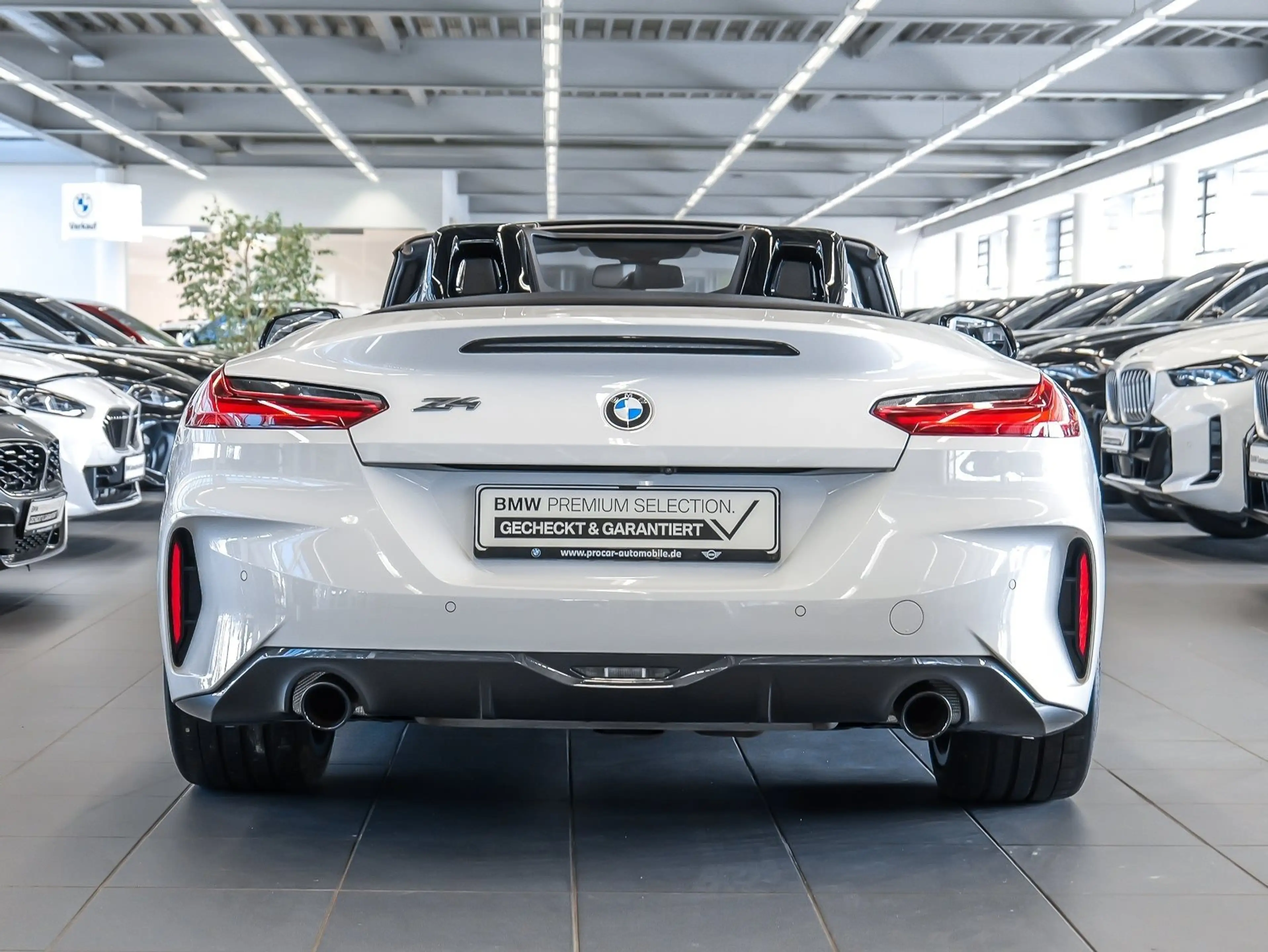 BMW Z4 sDrive20i M Sport RFK NAVI LED Sound Syst. — photo 11