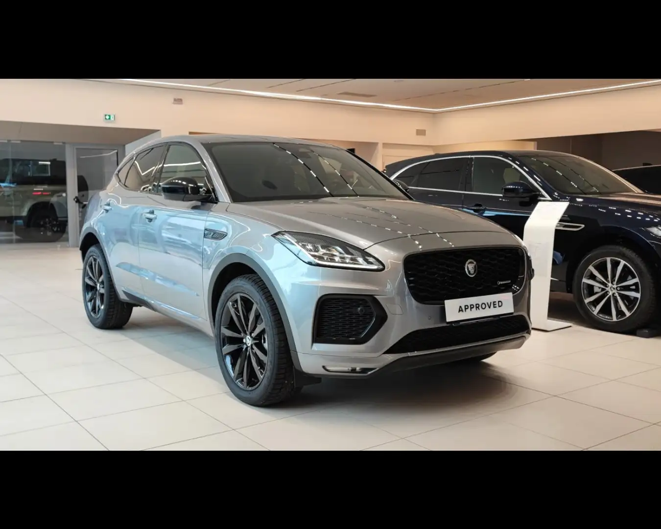 Jaguar E-Pace 2.0D AJ21-D4MAWD 5 Porte SWB R-Dynamic S 163PS Aut Grey - 2