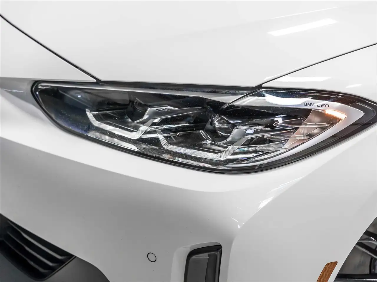 BMW i4 снимка BMW i4