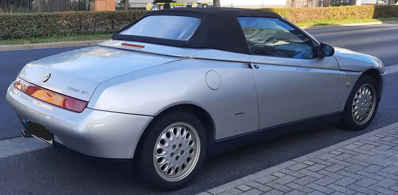 Alfa Romeo Spider 2.0 16V Twin Spark L, foto 7