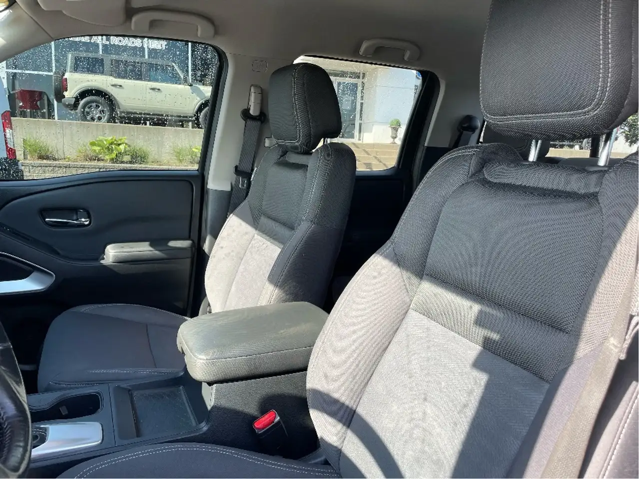Nissan Frontier снимка Nissan Frontier