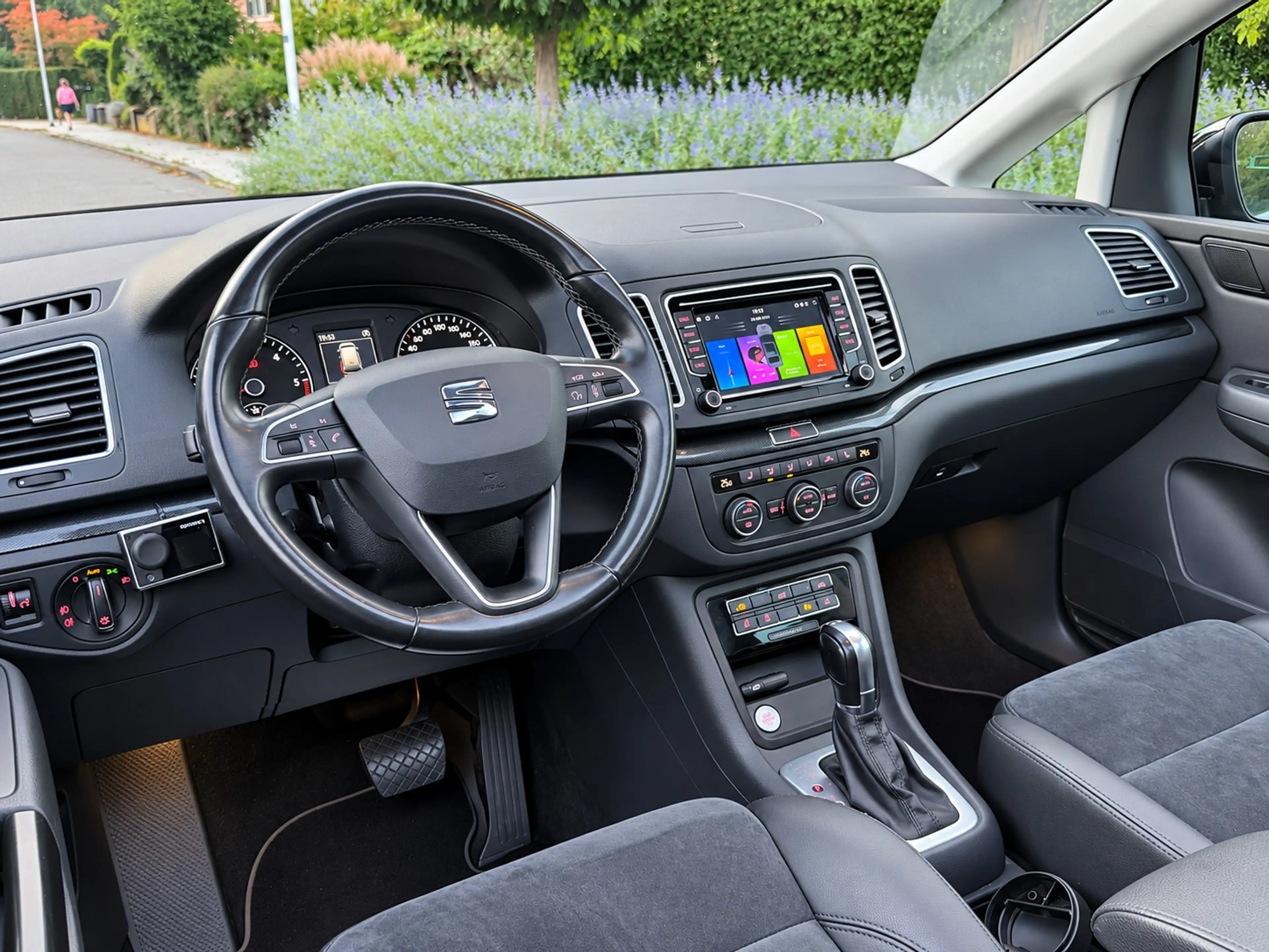 SEAT Alhambra 2.0 TDI DSG|7P|PANO|MEMORY|LED|STOELVERW|ACC|KEYLE — photo 2