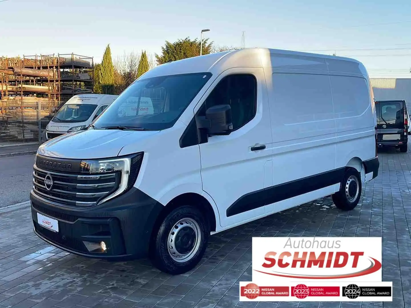 Nissan Interstar Kasten L2H2 dCi130 N-Connecta Boden/270° Wit - 1