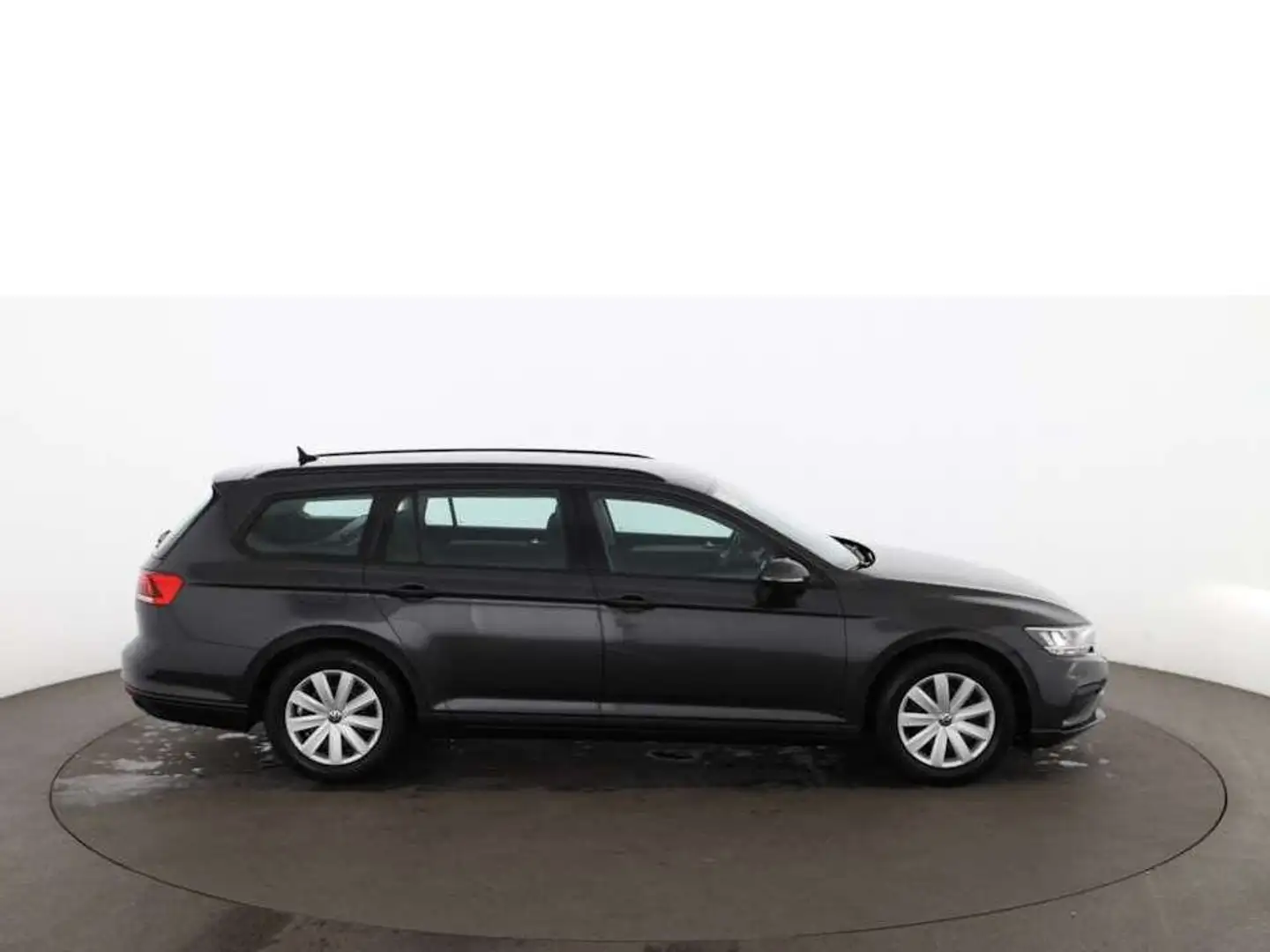 Volkswagen Passat Variant 2.0 TDI Aut LED RADAR NAVI SITZHZG Grau - 2