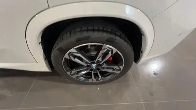 BMW X1 view 7