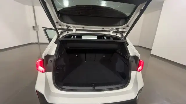 BMW X1 view 20
