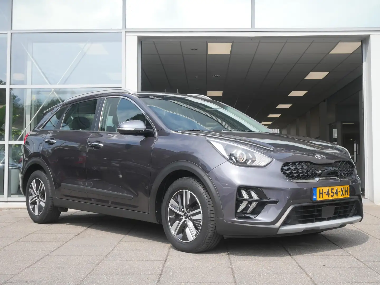 Kia Niro 1.6 GDi Hybrid DynamicLine | Cruise | Clima | Came Grijs - 2