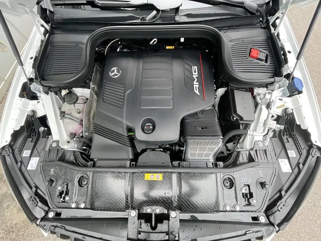 Mercedes-Benz GLE снимка Mercedes-Benz GLE