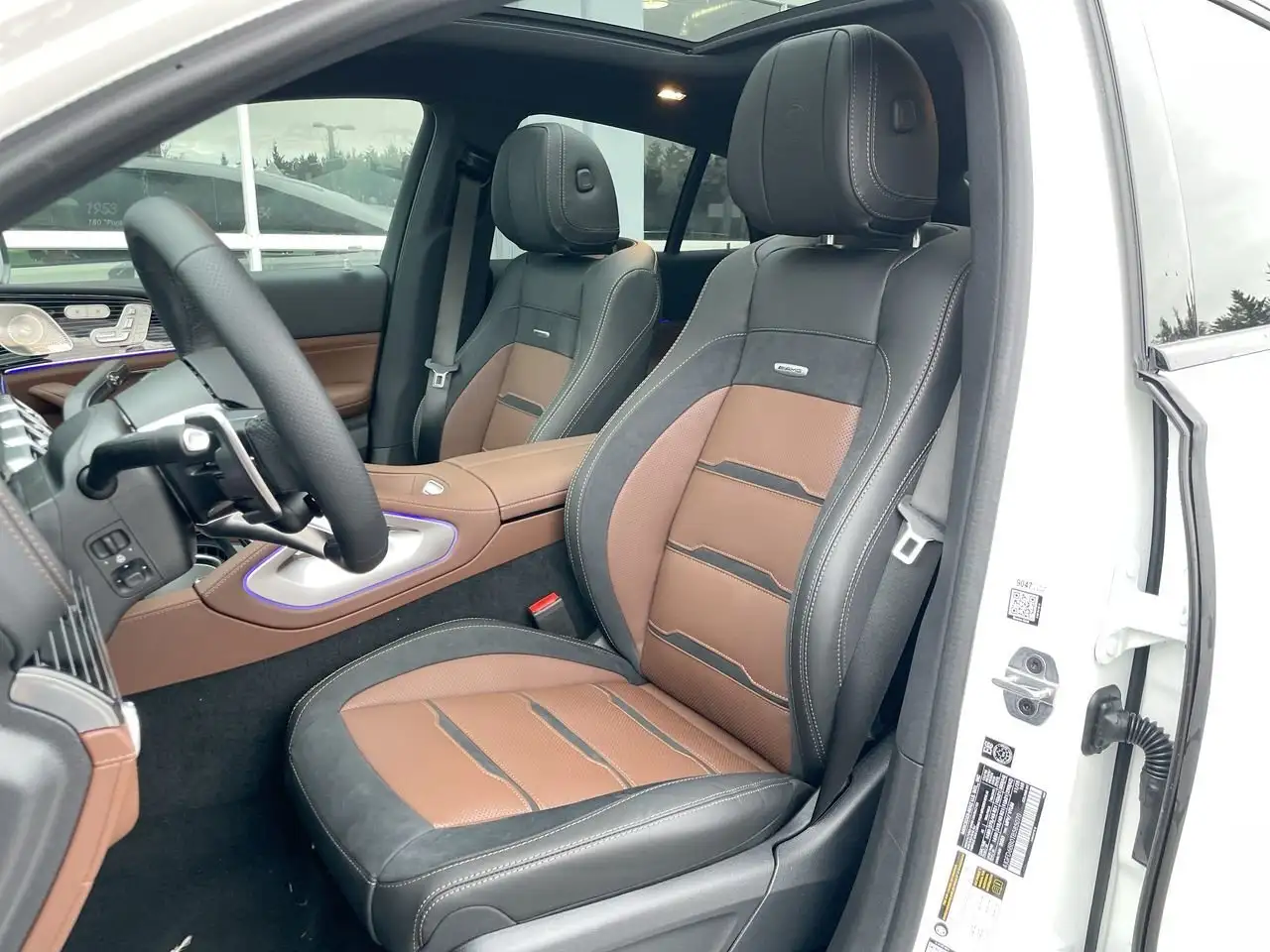 Mercedes-Benz GLE снимка Mercedes-Benz GLE