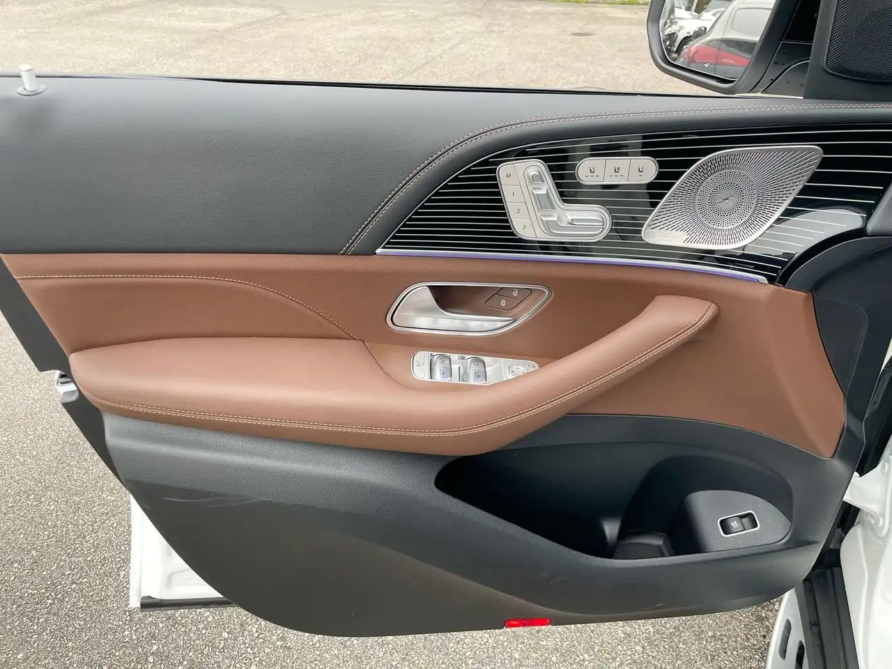 Mercedes-Benz GLE снимка Mercedes-Benz GLE