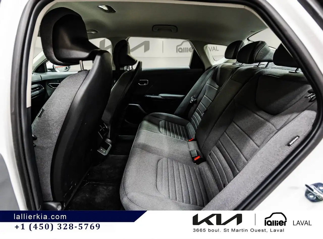 Kia K4 снимка Kia K4