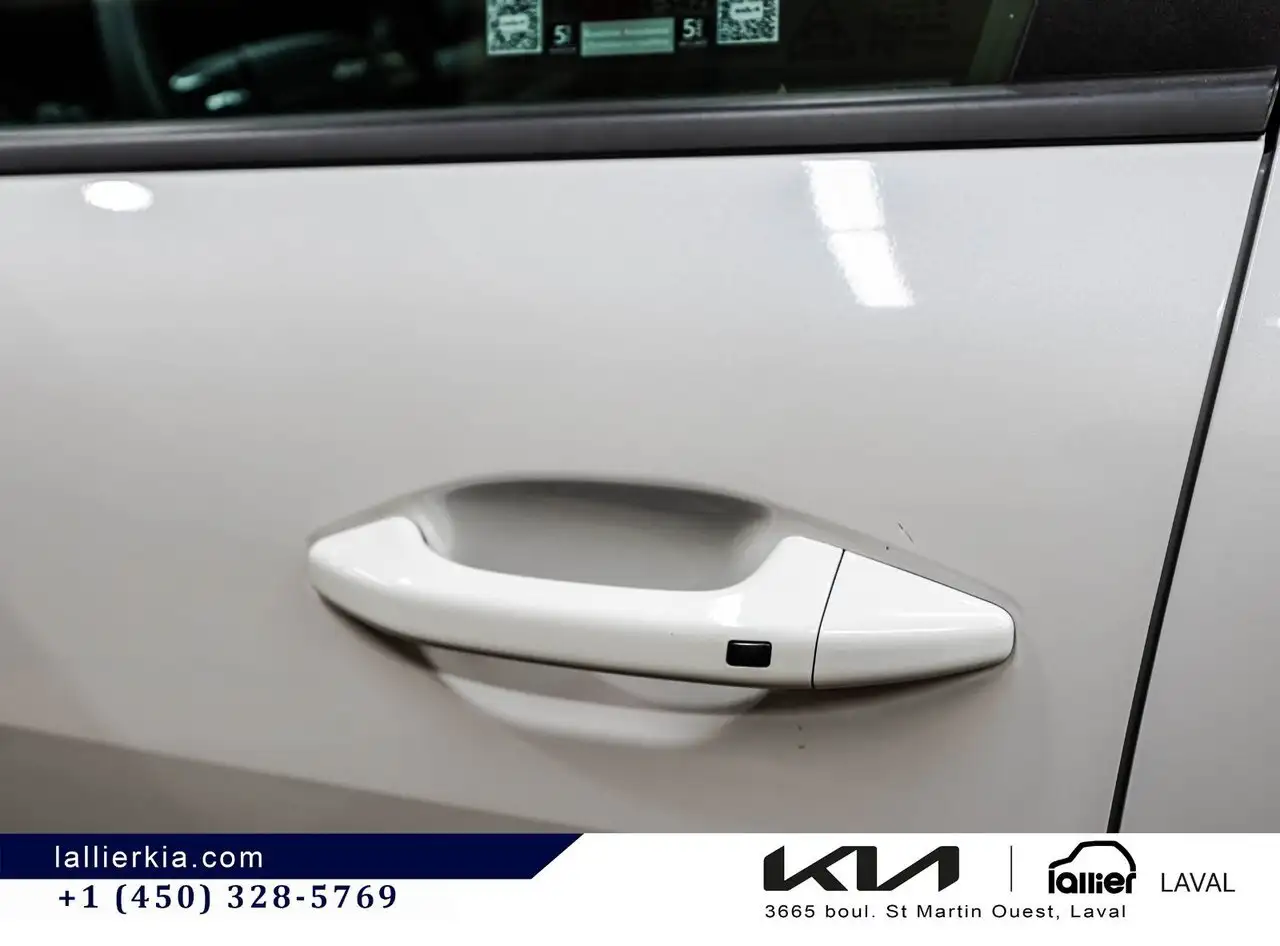 Kia K4 снимка Kia K4