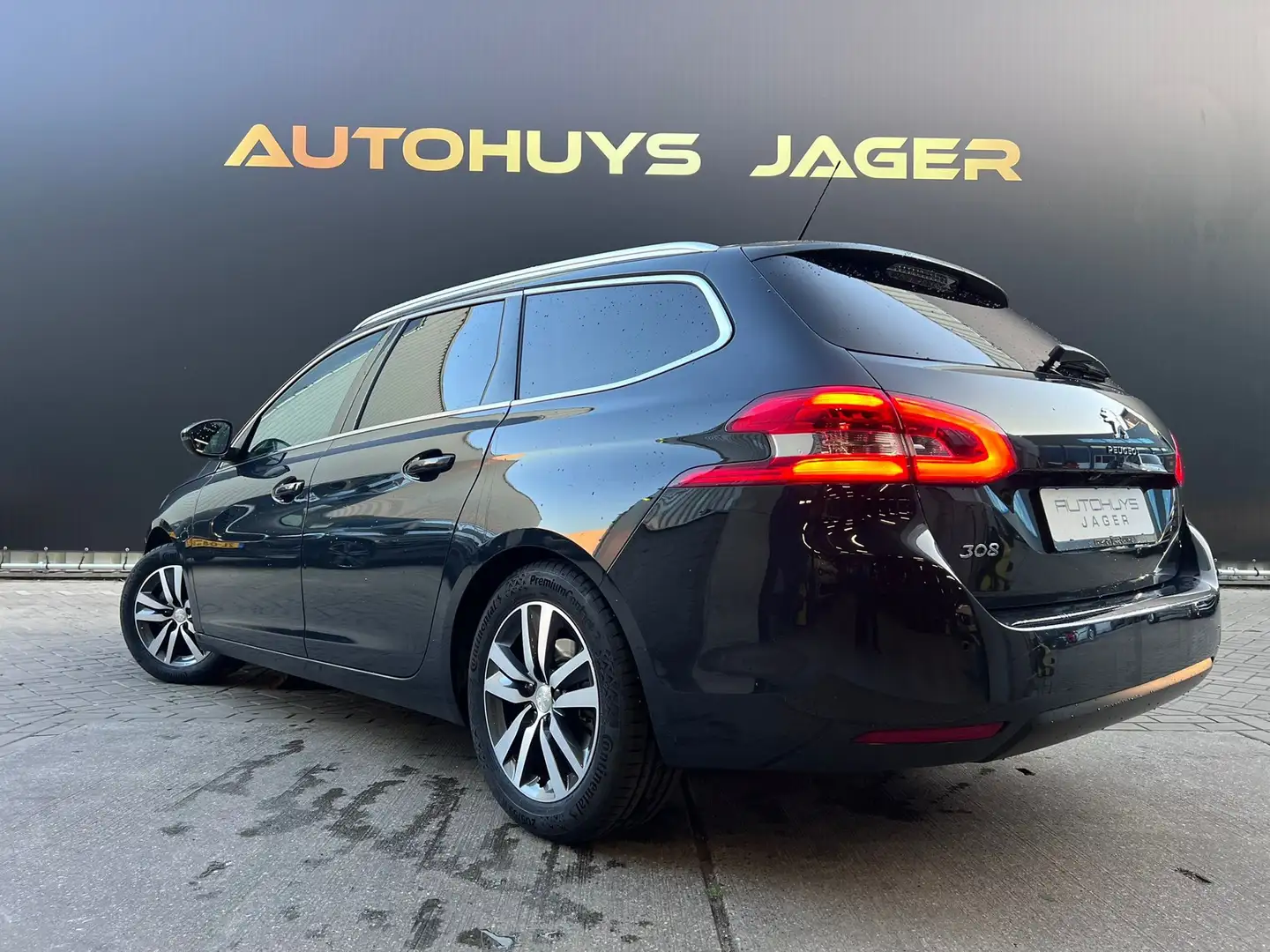 Peugeot 308 SW 1.2 PureTech Allure Automaat Bleu - 2