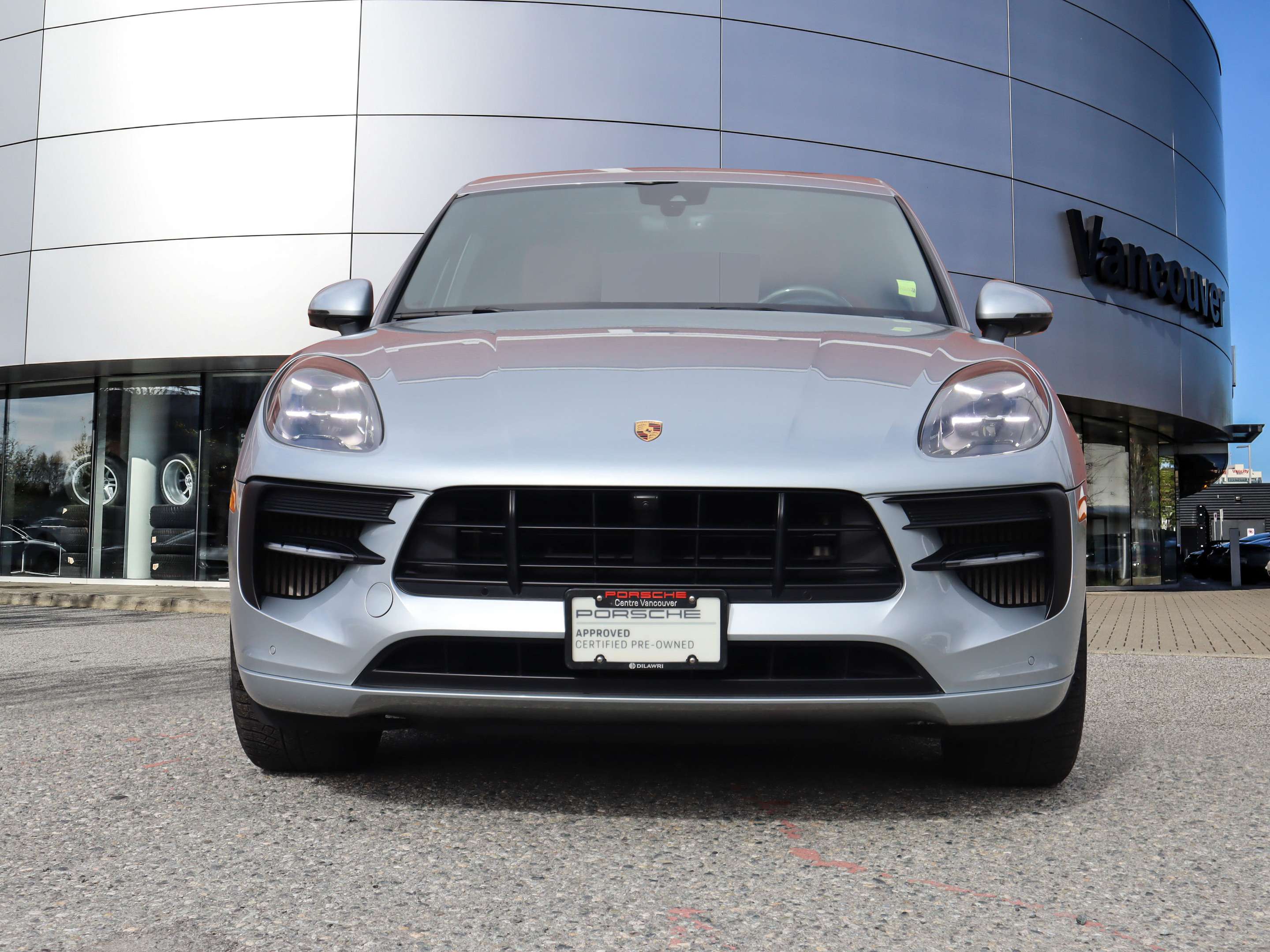 2021 Porsche Macan GTS thumb 8
