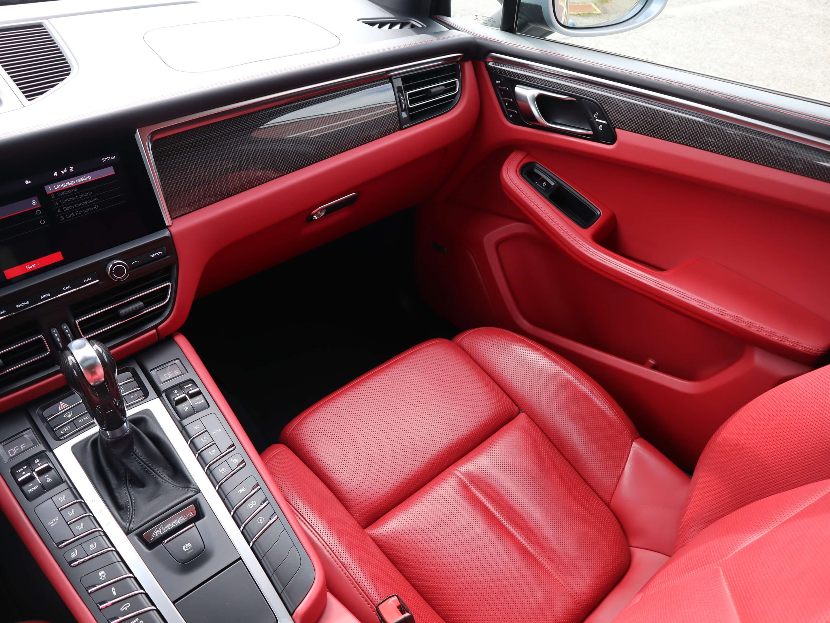2021 Porsche Macan GTS thumb 17