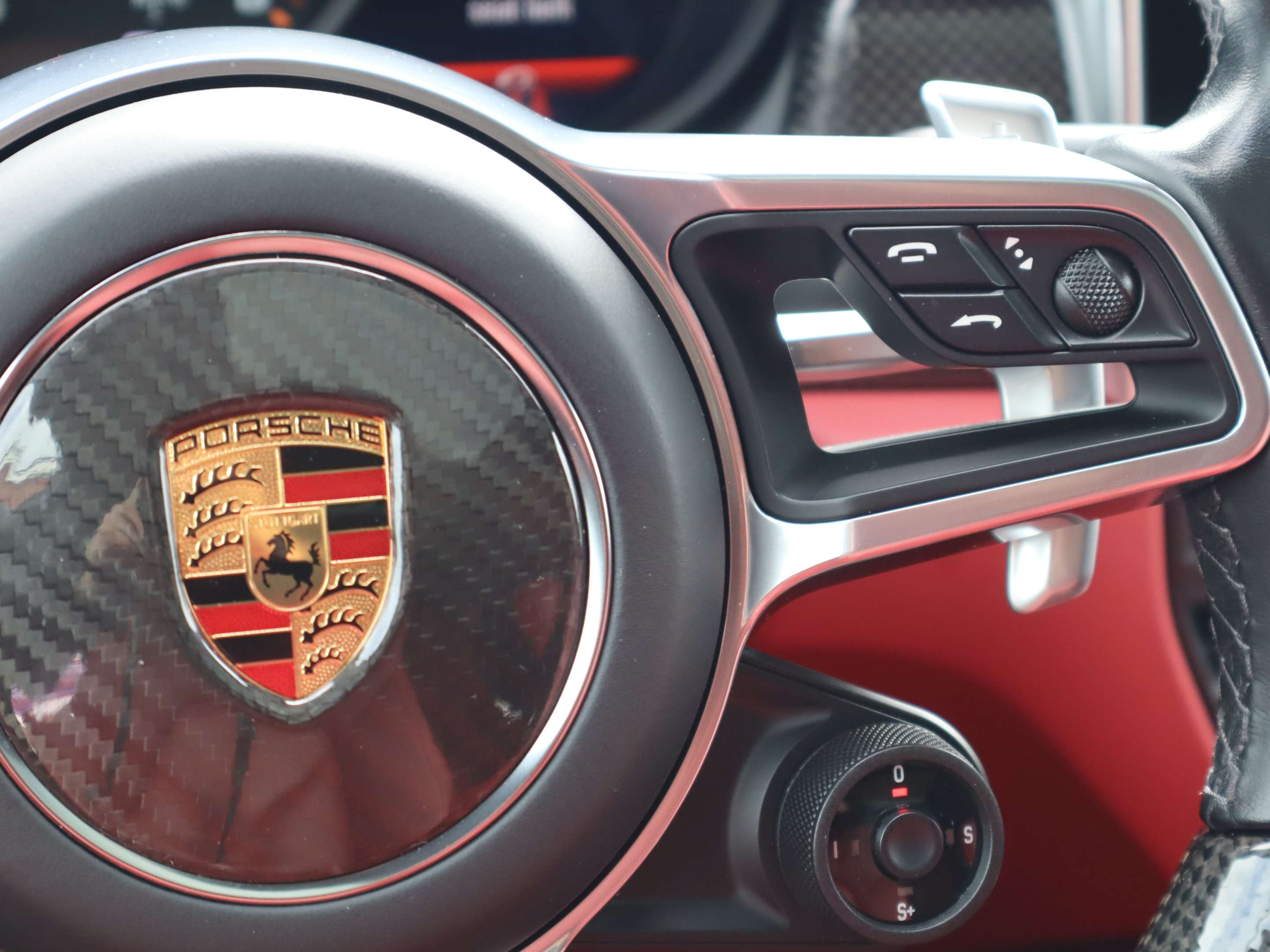 2021 Porsche Macan GTS thumb 18