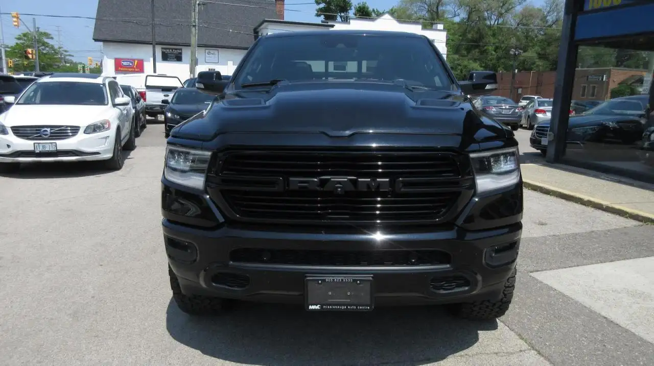 RAM 1500 снимка RAM 1500