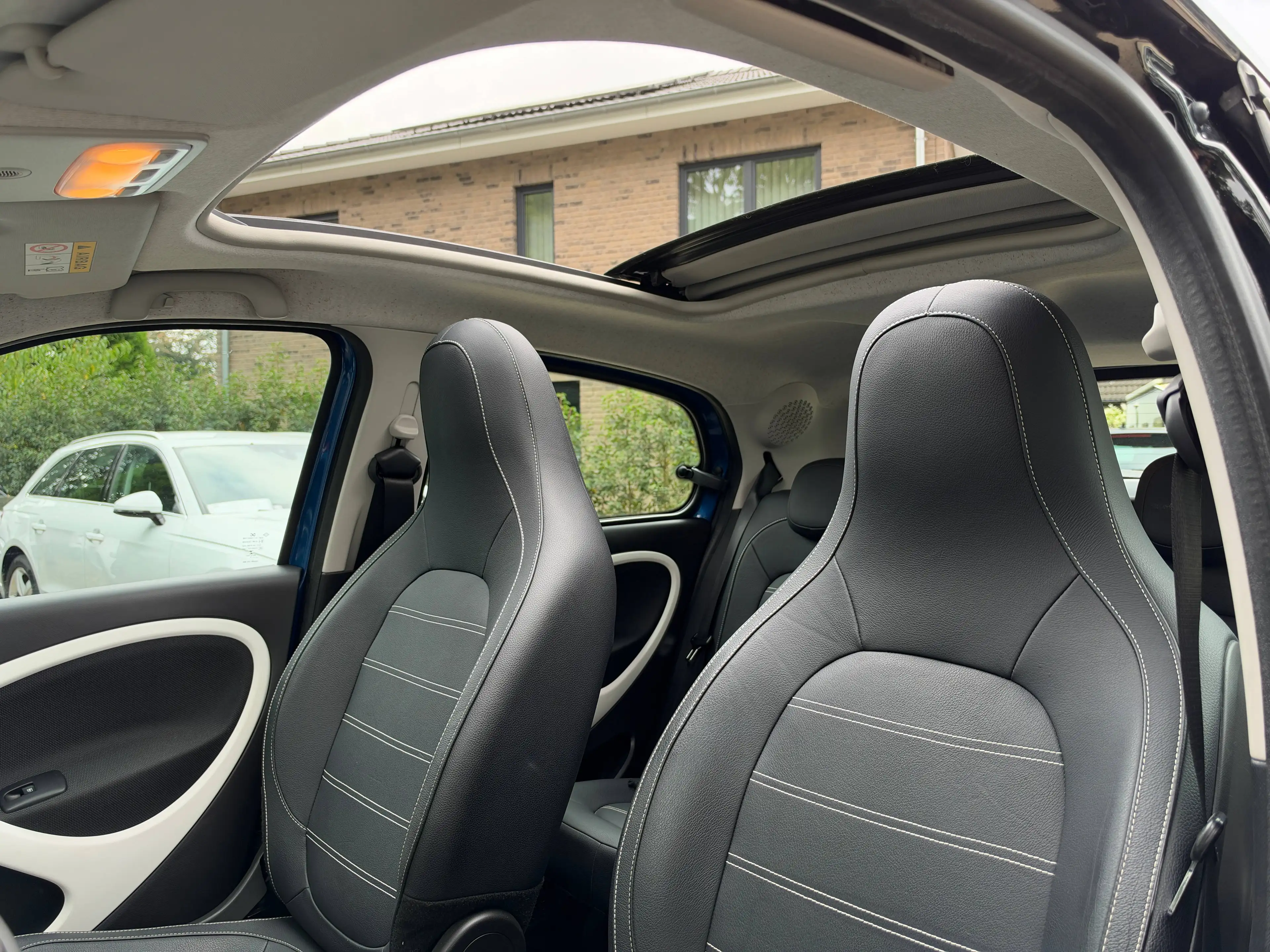 smart forFour Prime Cabrio 90 PS 2.HD*LED*Leder*Klima*Sitzhz*PDC — photo 15