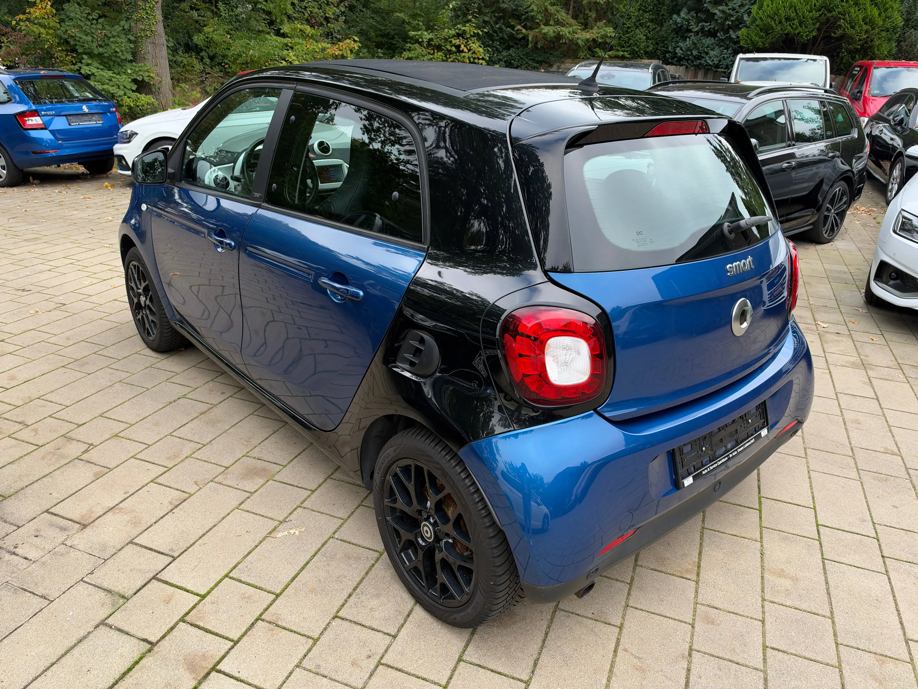 smart forFour Prime Cabrio 90 PS 2.HD*LED*Leder*Klima*Sitzhz*PDC — photo 3
