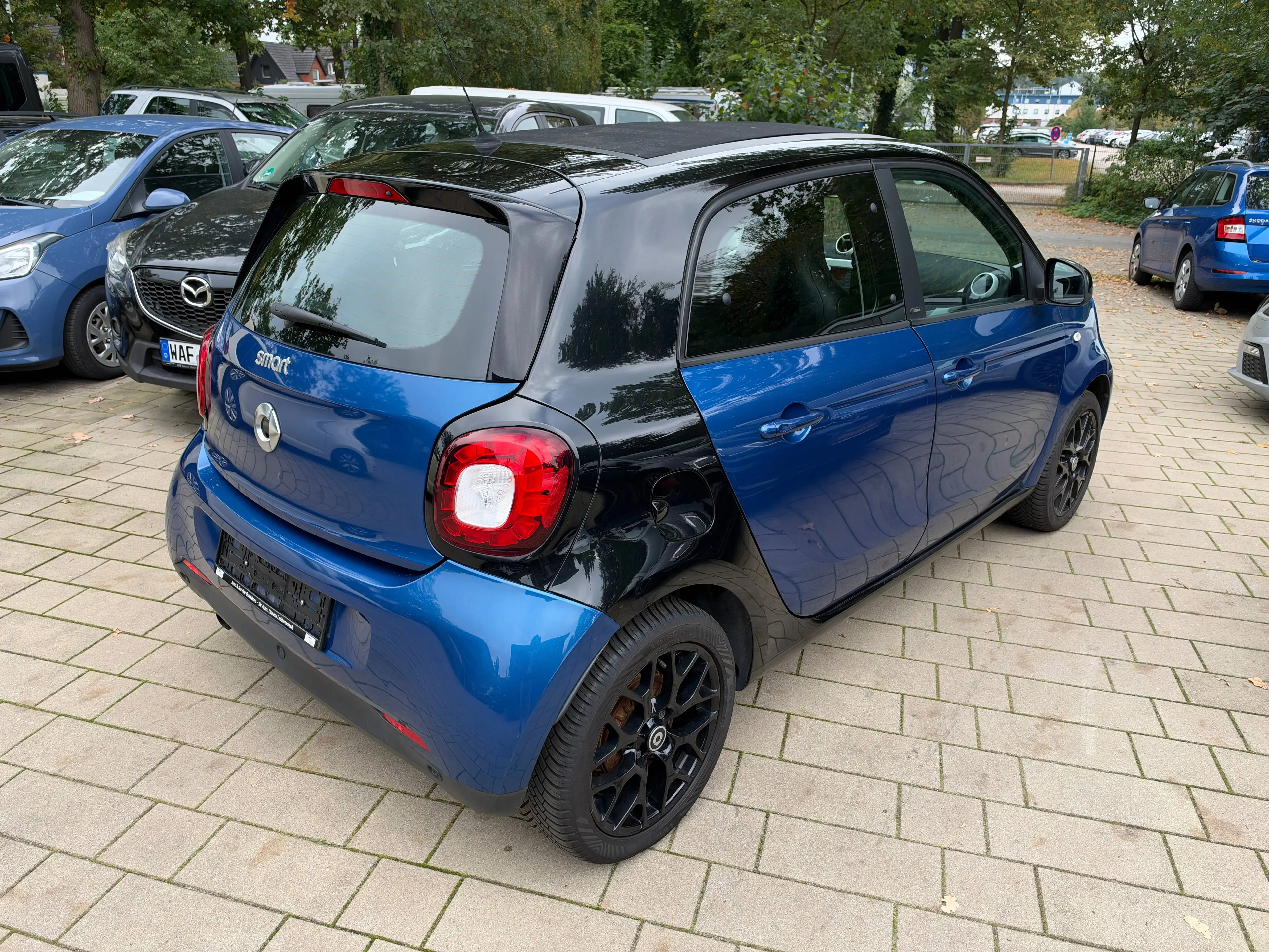 smart forFour Prime Cabrio 90 PS 2.HD*LED*Leder*Klima*Sitzhz*PDC — photo 5