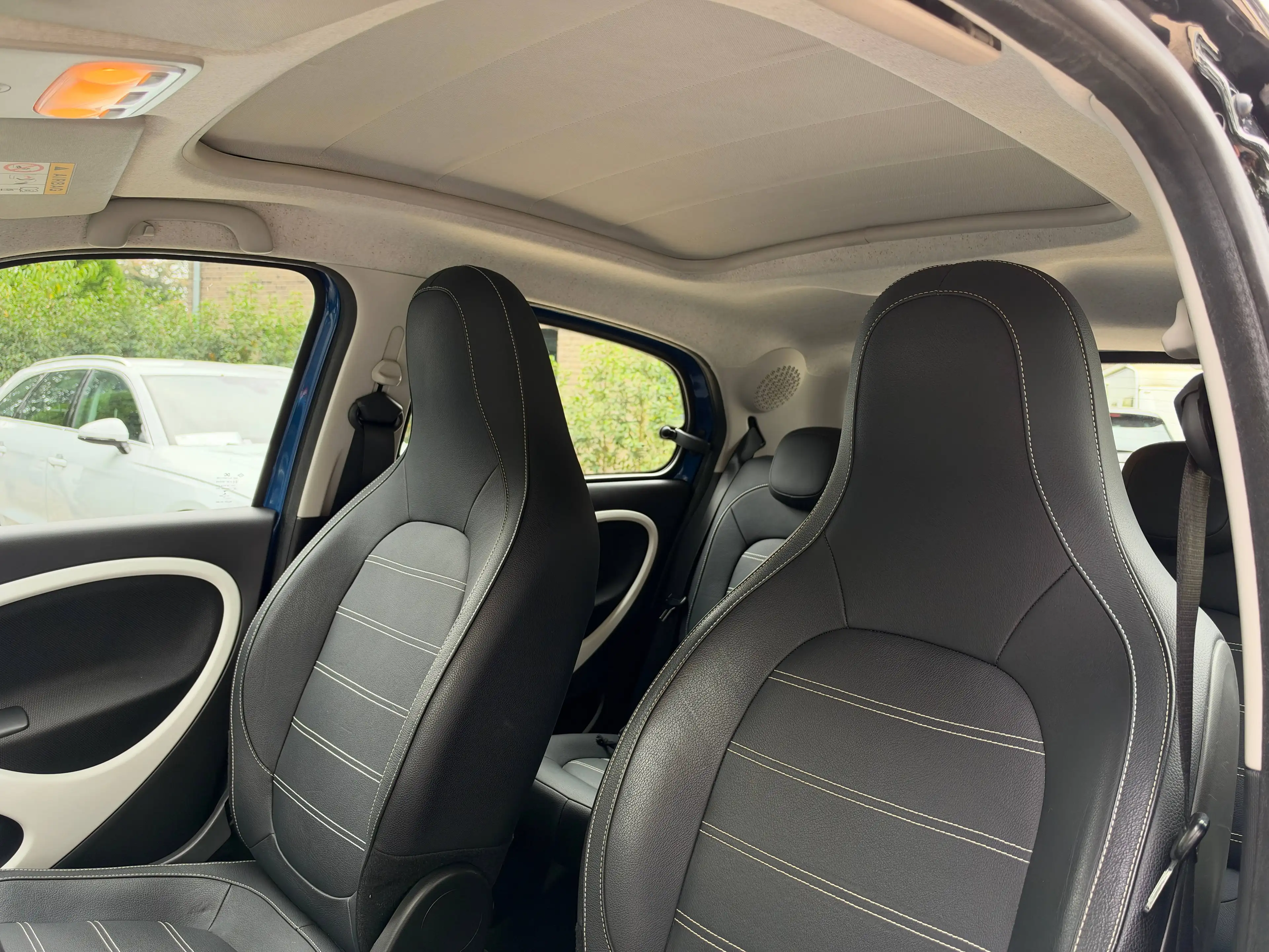 smart forFour Prime Cabrio 90 PS 2.HD*LED*Leder*Klima*Sitzhz*PDC — photo 9