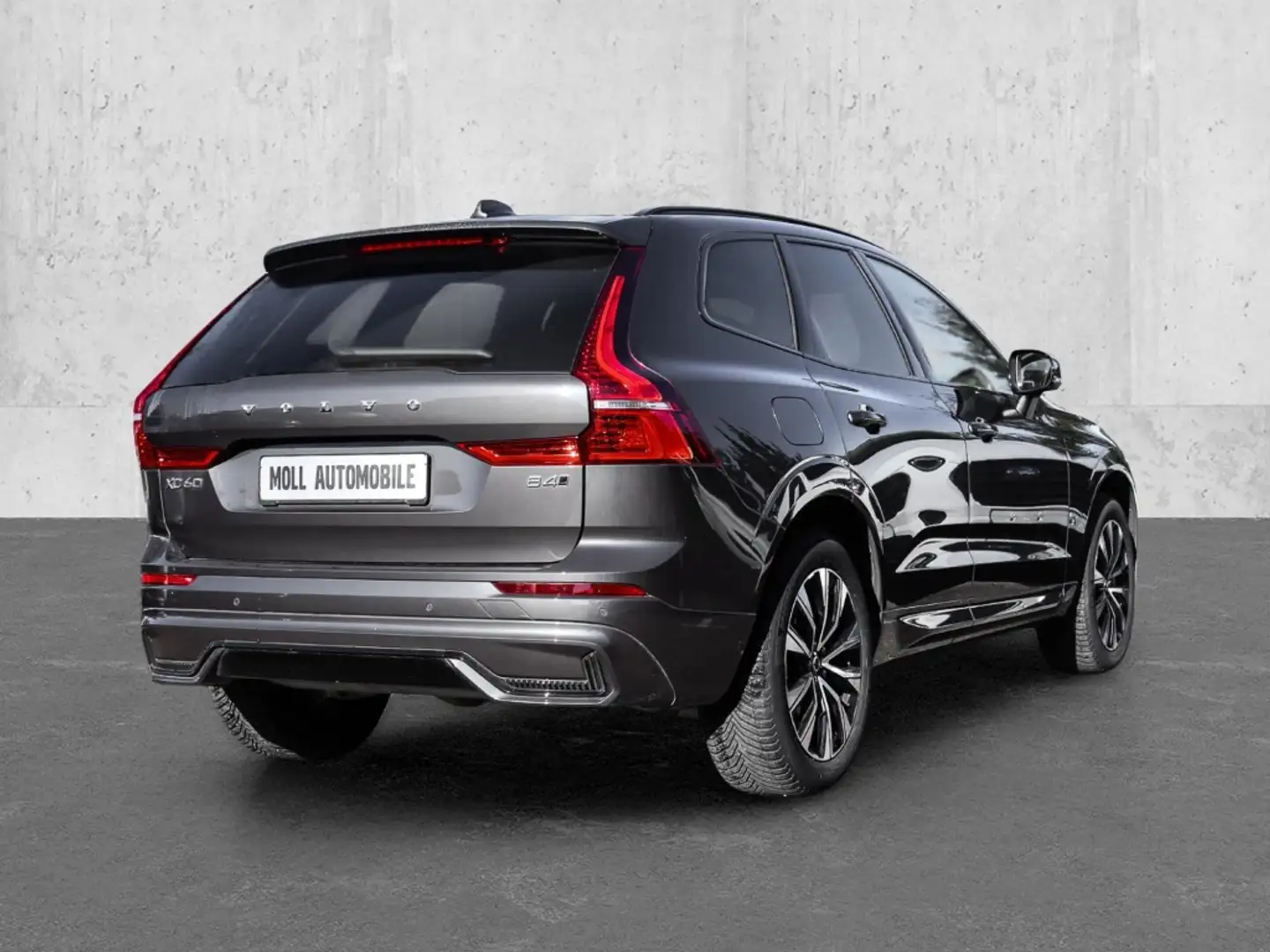 Volvo XC60 Plus Dark AWD B4 Diesel EU6d StandHZG digitales Co Grau - 2