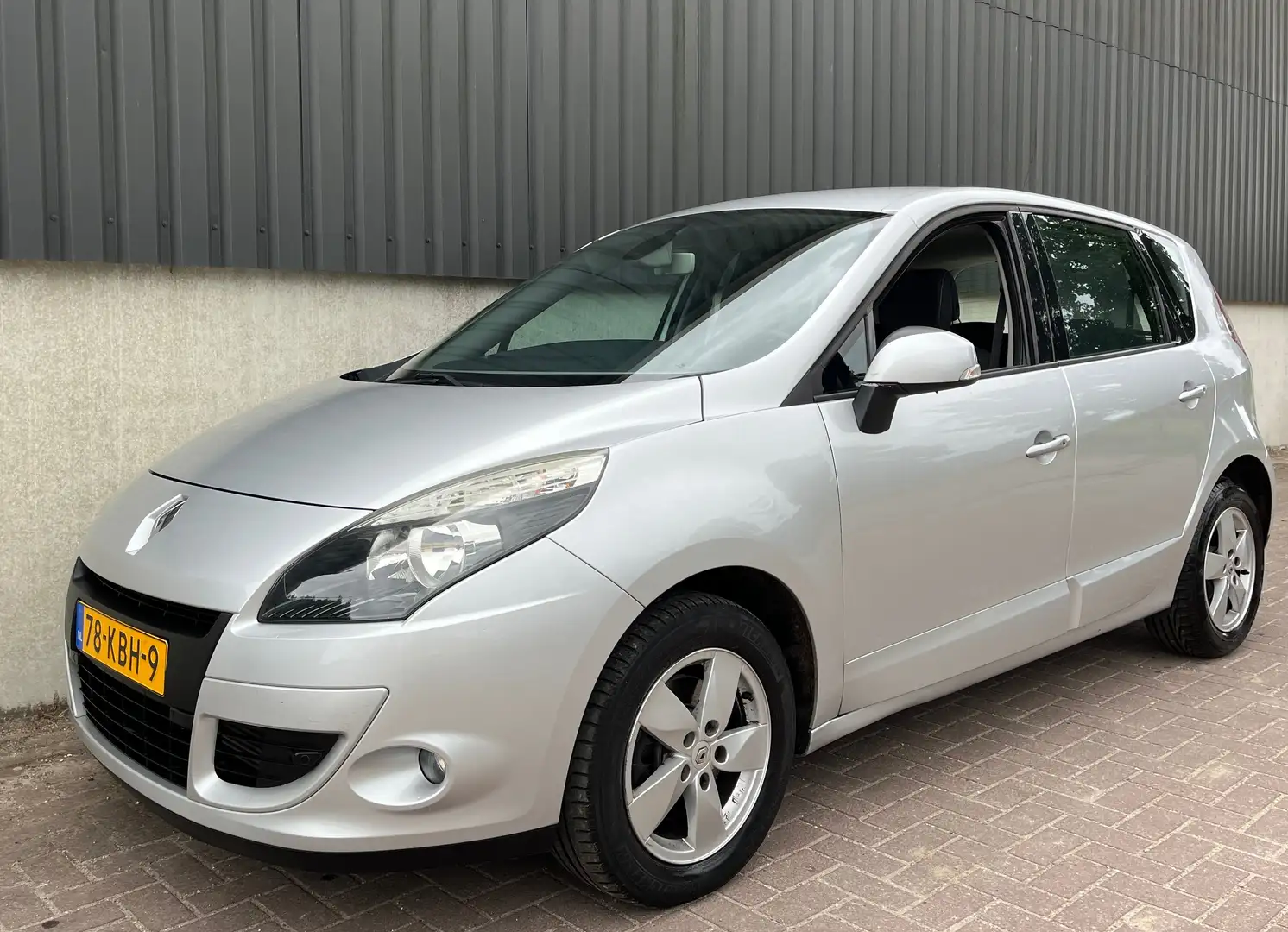 Renault Scenic Scenic 1.4 TCE Navigatie Apk Airco Plateado - 2