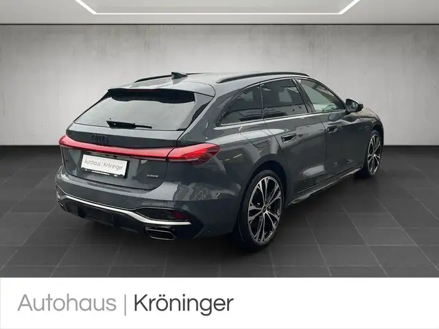 Audi A5 view 2