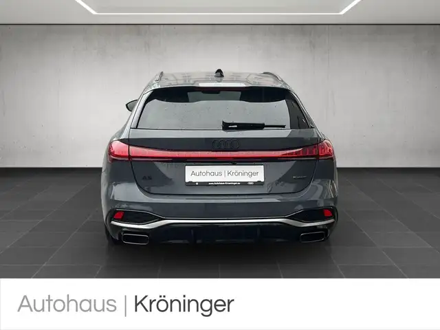 Audi A5 view 6