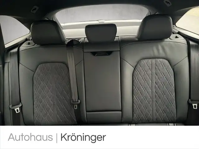 Audi A5 view 10