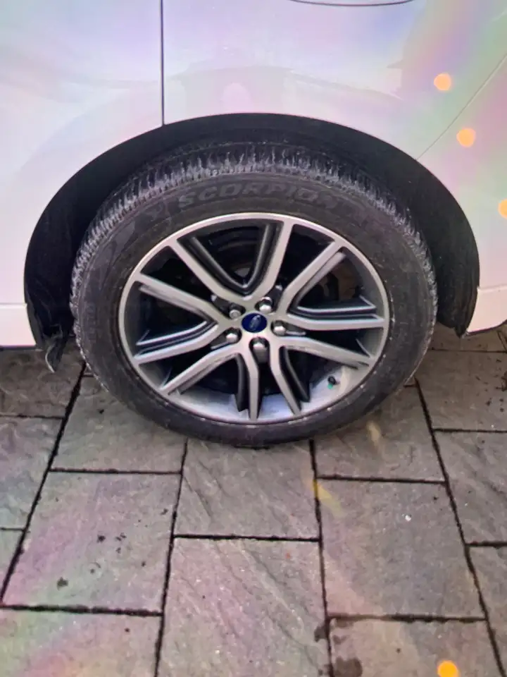 Ford Edge снимка Ford Edge