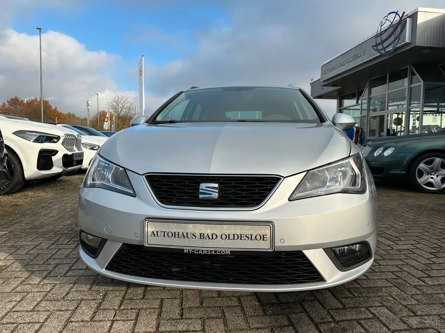 SEAT Ibiza ST Style,Navi,Scheckh,Ganzjahresr, Silber - 2