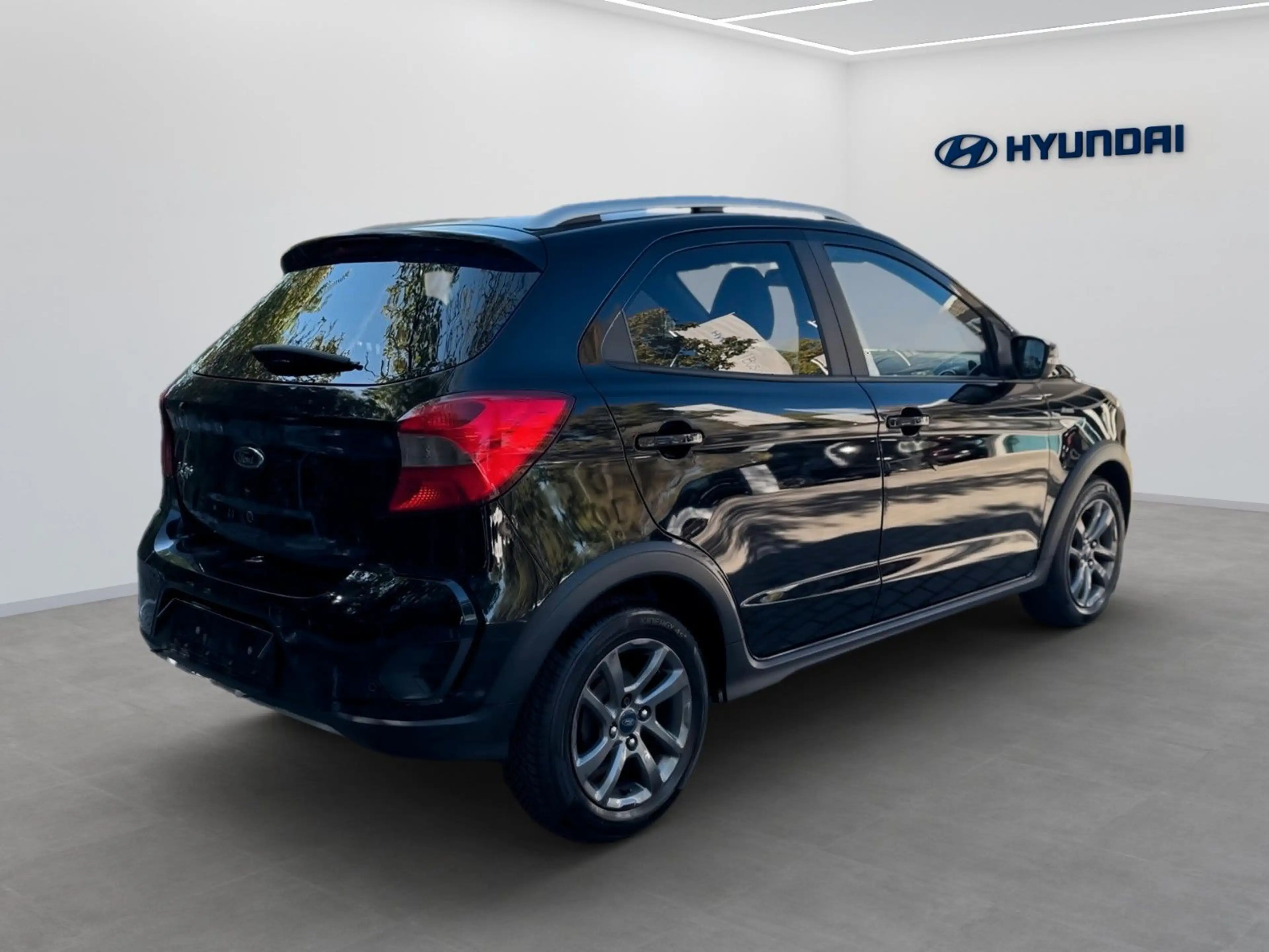 Ford Ka/Ka+ KA+ Active ++TÜV NEU KD NEU ++ — photo 3