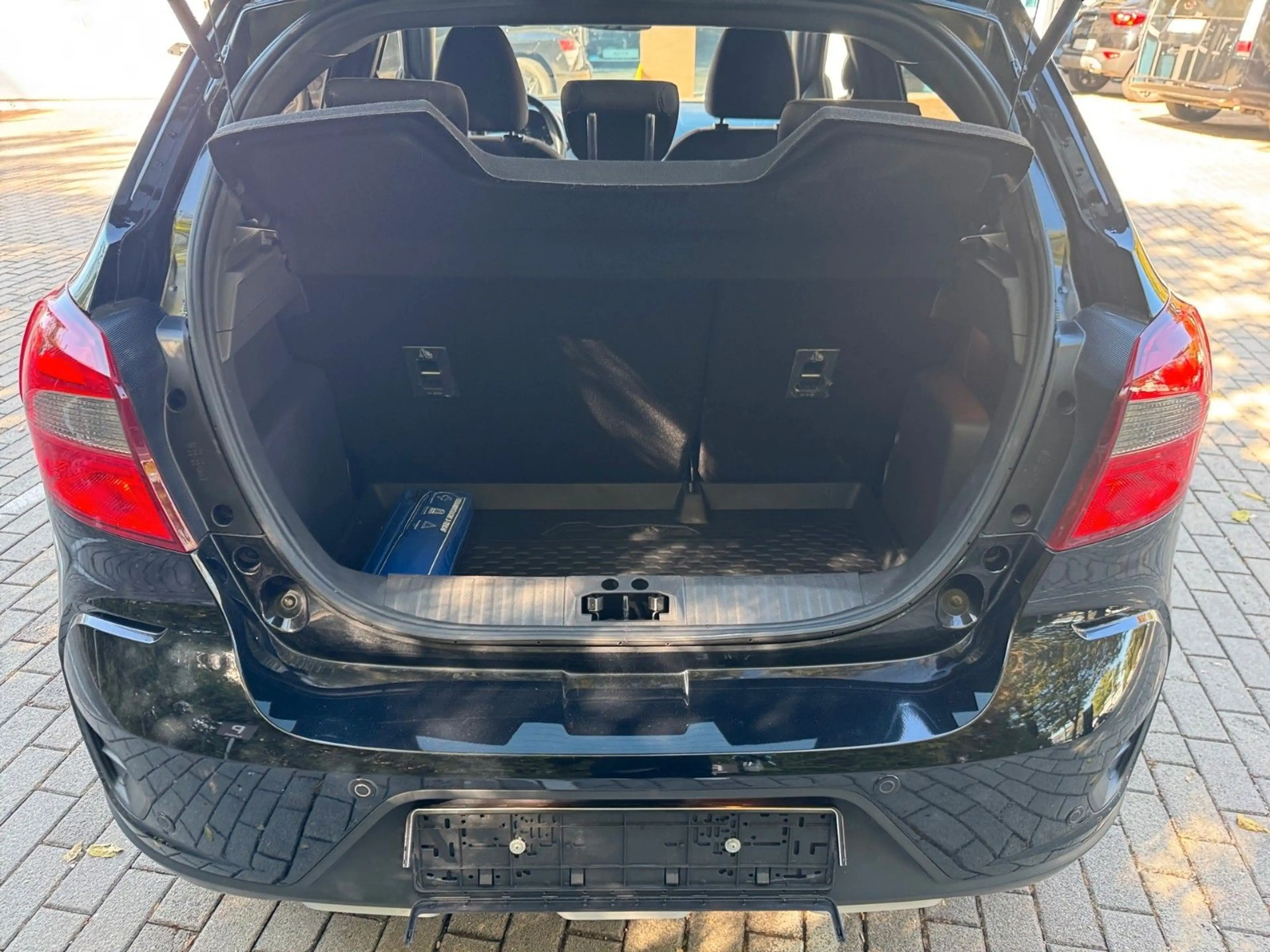 Ford Ka/Ka+ KA+ Active ++TÜV NEU KD NEU ++ — photo 12