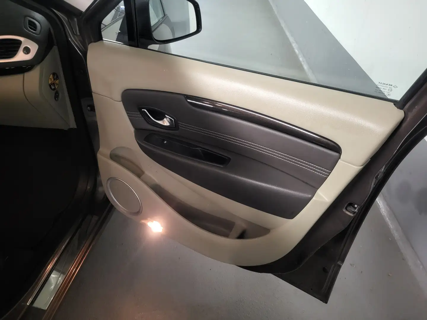 Renault Grand Scenic Grand Scenic dCi 160 FAP Luxe Hnědá - 1